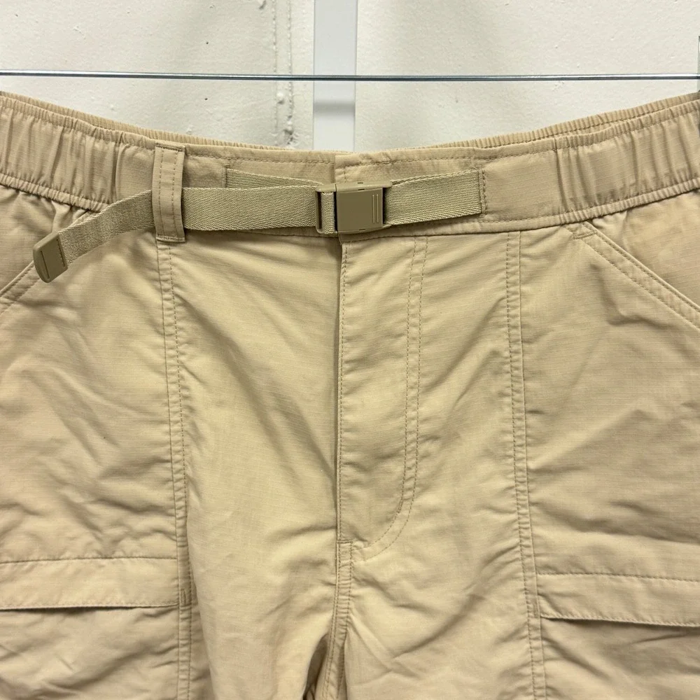 Uniqlo Geared Shorts Unisex Geared Shorts Beige Nylon Hiking Utility Belted‎ Sm